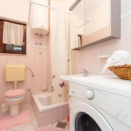 Tonci Apartman